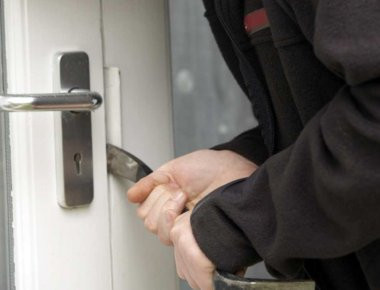 Μεσσηνία: Τσιγγάνοι διαρρήκτες έτρωγαν - έπιναν και φυσικά... ξάφριζαν